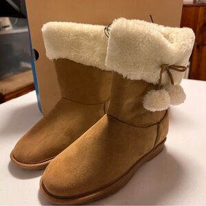 Thereabouts Moccasin Boots - Brand new